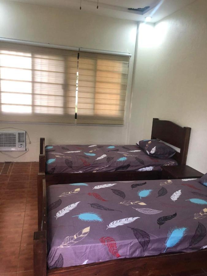 Tagaytay Bnr Guesthouse 4Br With Balcony 12-14 Guest Tagaytay City Exteriör bild